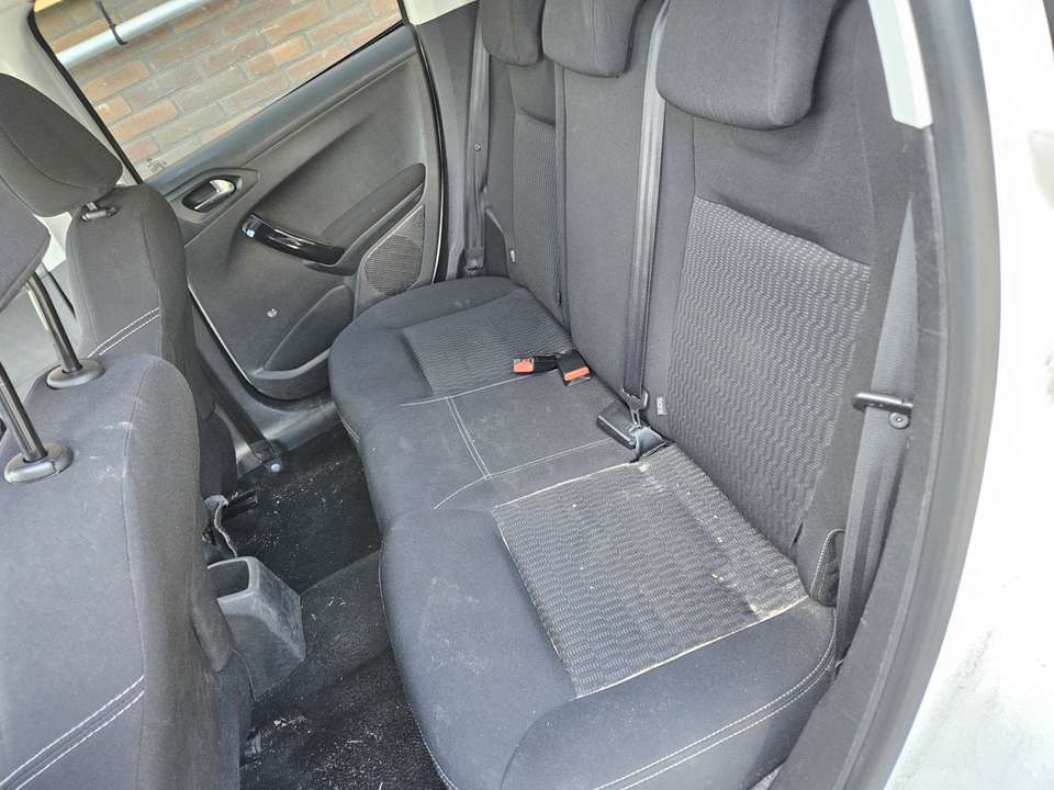 Peugeot 208 - Imagem 20