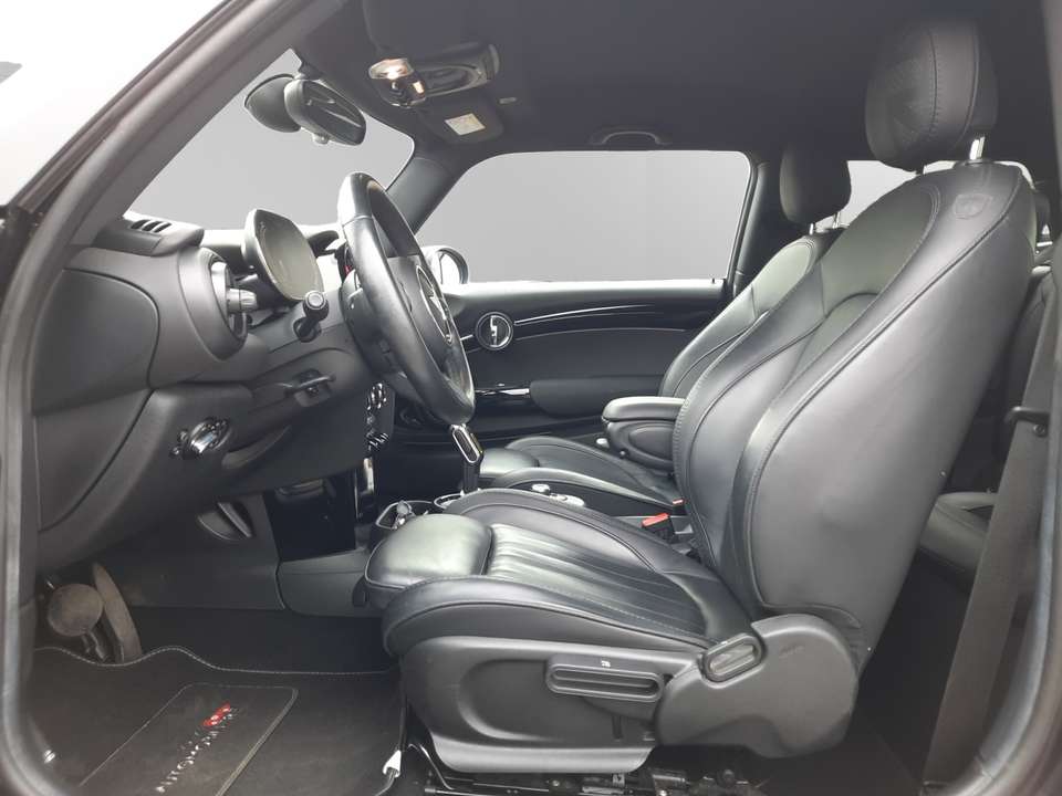 MINI Cooper SE - Imagem 9