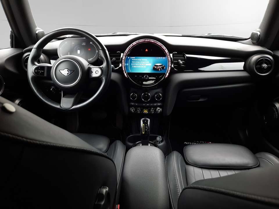 MINI Cooper SE - Imagem 11