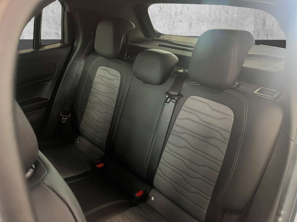 Jeep Avenger - Imagem 10