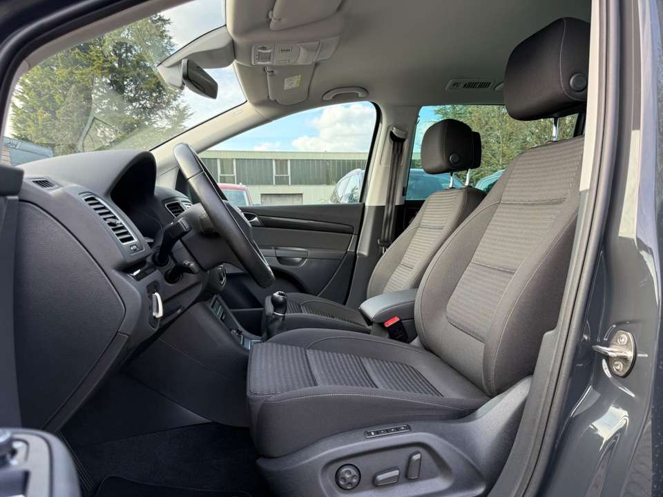 SEAT Alhambra - Imagem 8