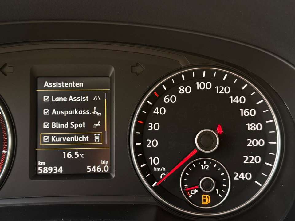 SEAT Alhambra - Imagem 12