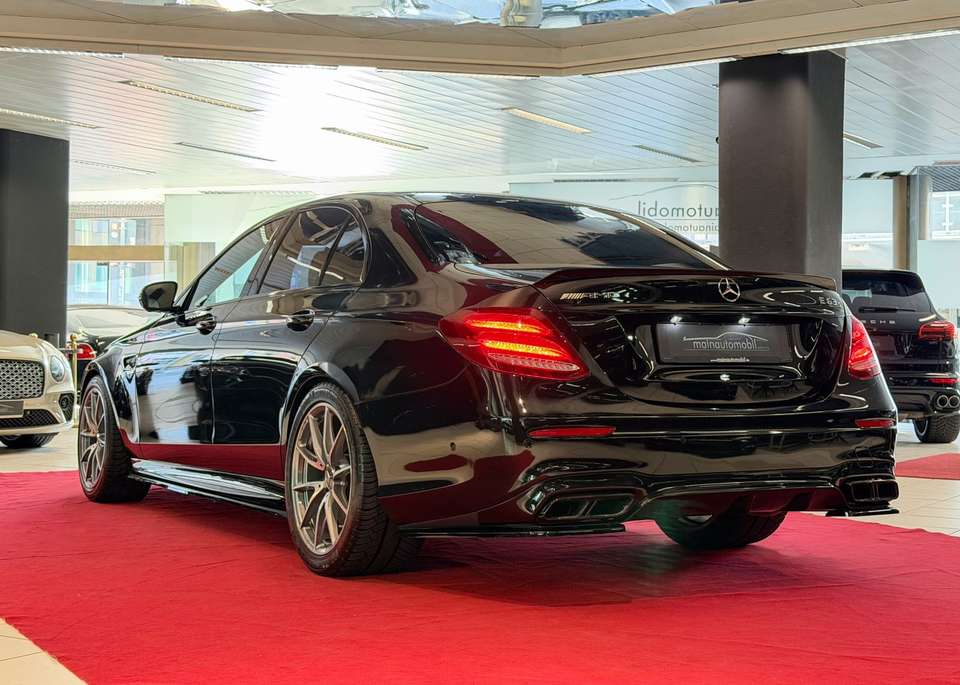 Mercedes-Benz E 63 AMG - Imagem 6