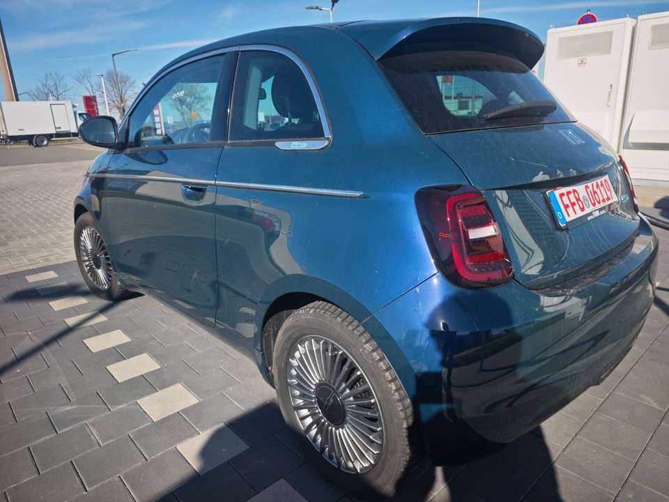 Fiat 500e - Imagem 2