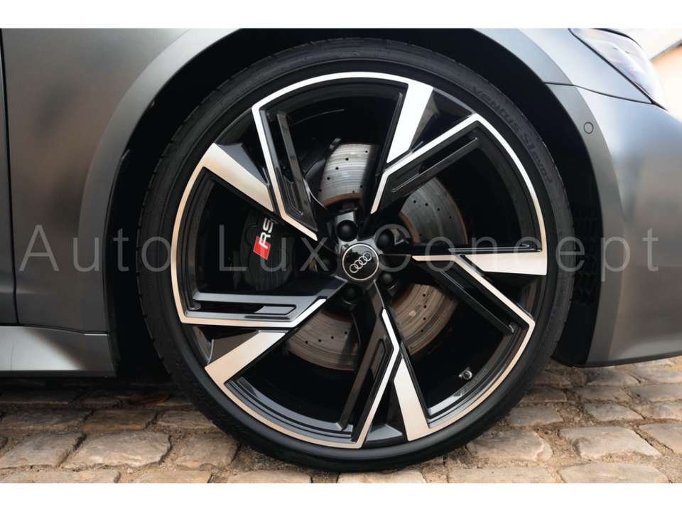 Audi RS6 - Imagem 12