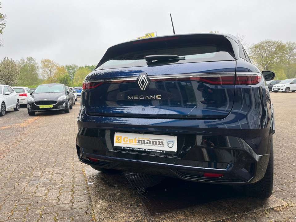 Renault Megane E-Tech - Imagem 4