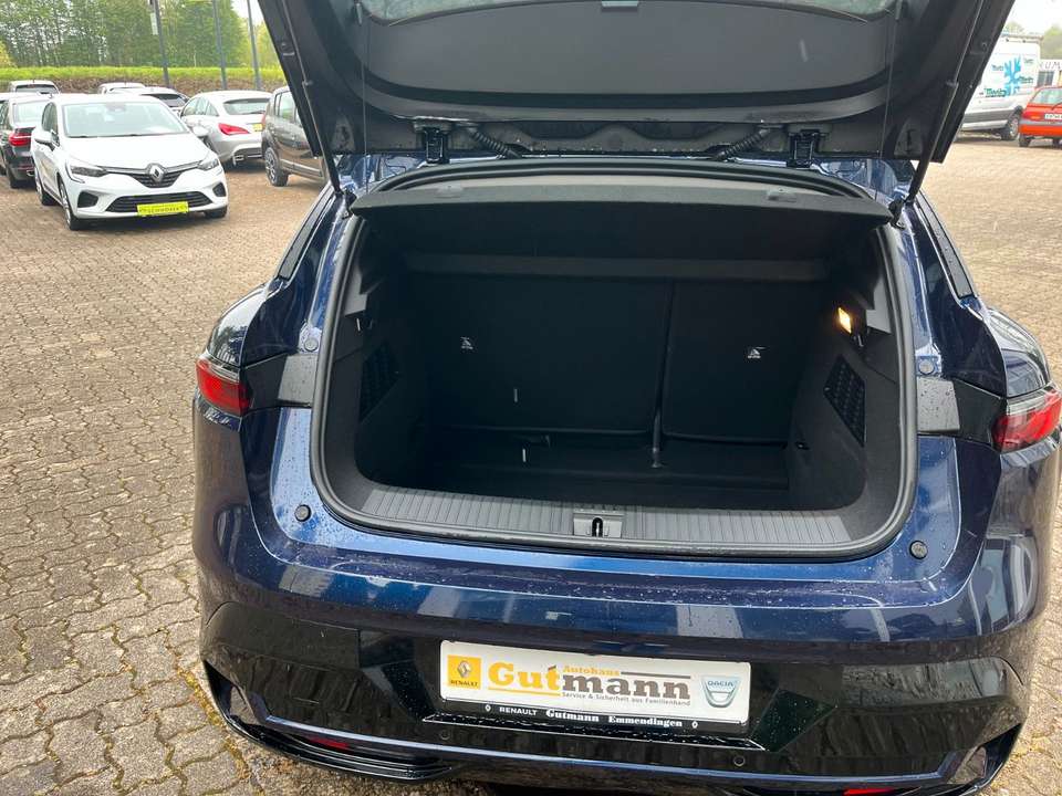 Renault Megane E-Tech - Imagem 7