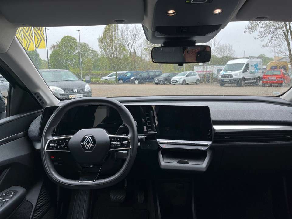 Renault Megane E-Tech - Imagem 9