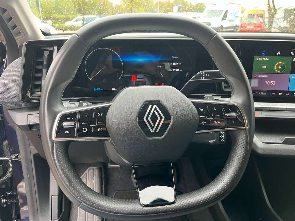 Renault Megane E-Tech - Imagem 12