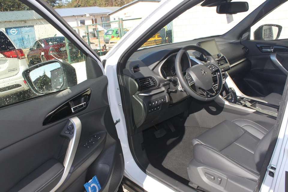 Mitsubishi Eclipse Cross - Imagem 2