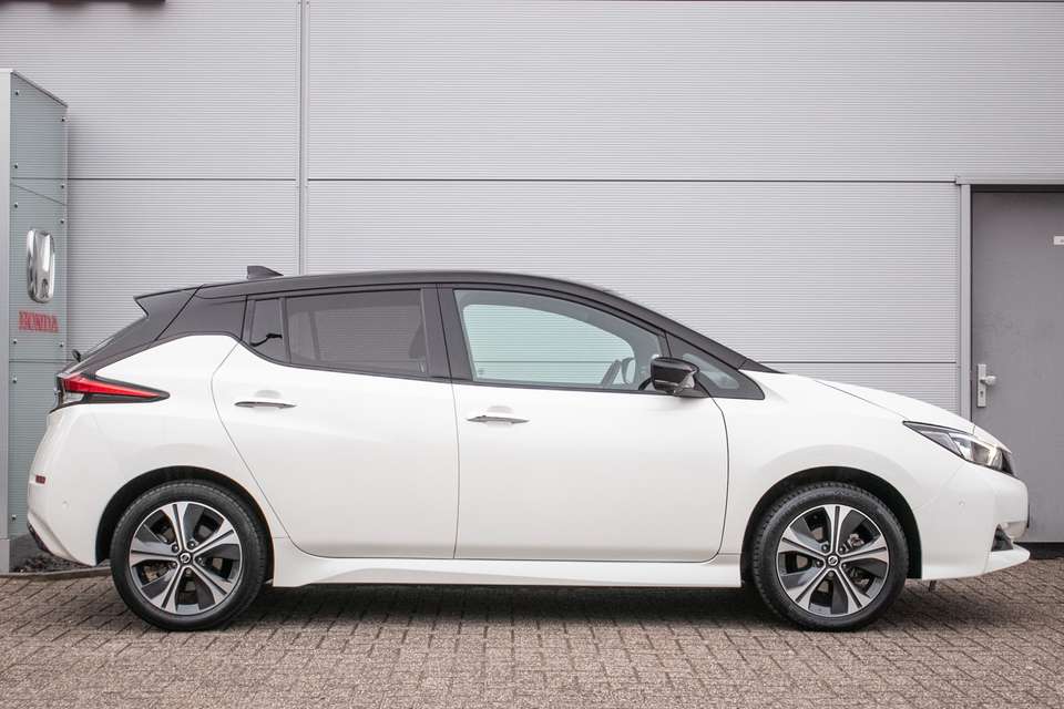 Nissan Leaf - Imagem 2
