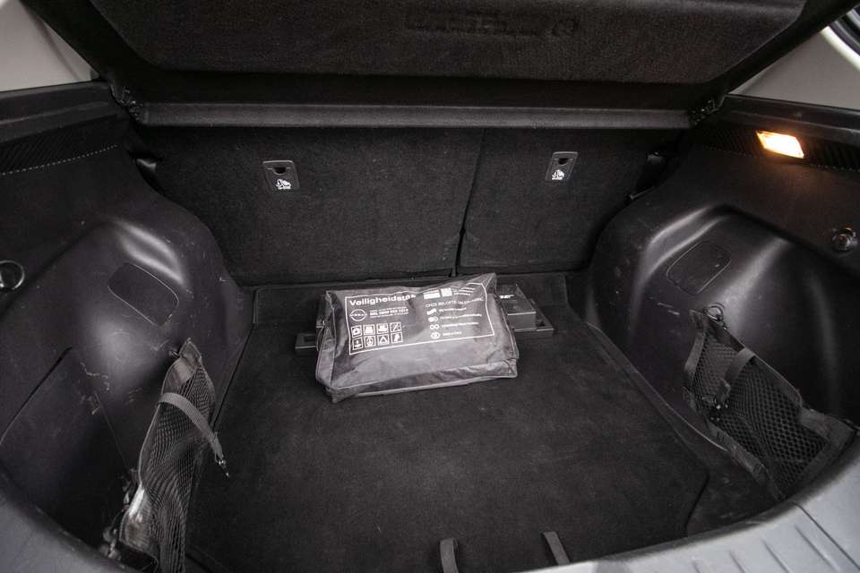 Nissan Leaf - Imagem 10