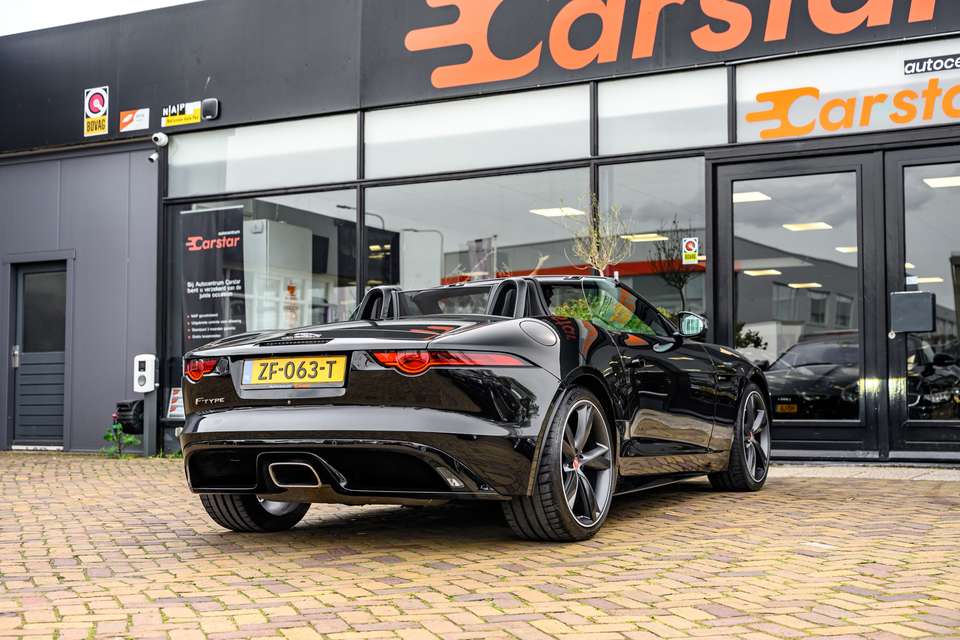 Jaguar F-Type - Imagem 8