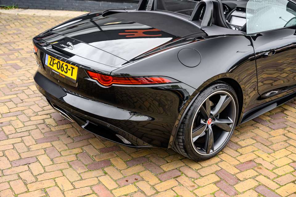 Jaguar F-Type - Imagem 10