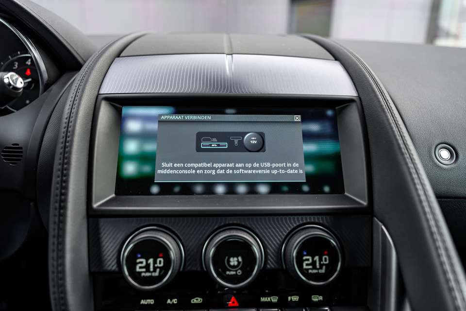 Jaguar F-Type - Imagem 19