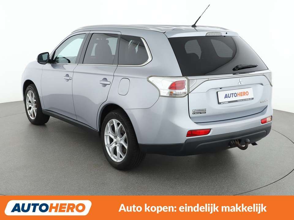 Mitsubishi Outlander - Imagem 4