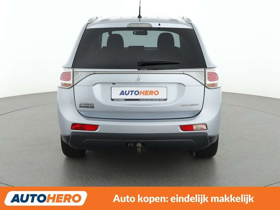 Mitsubishi Outlander - Imagem 5