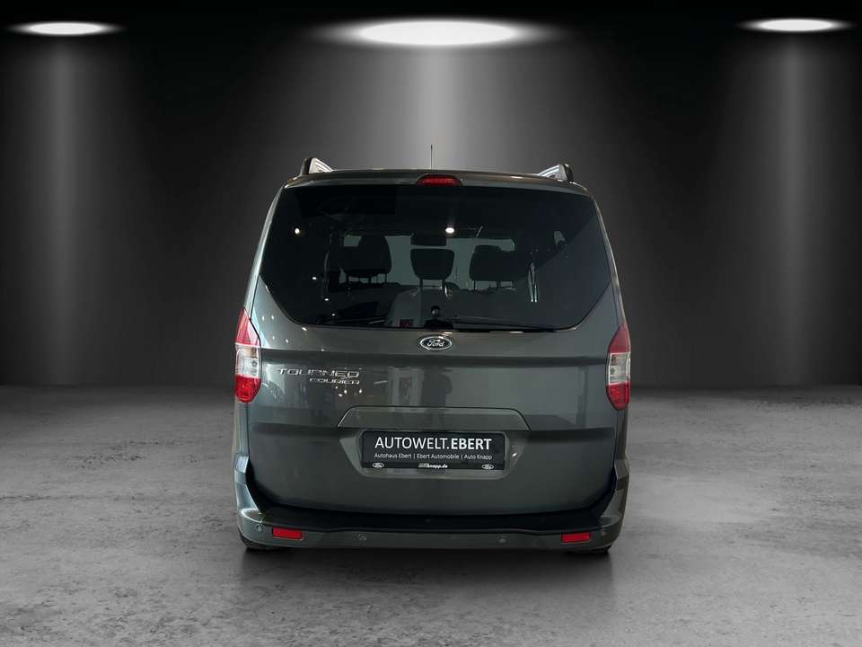 Ford Tourneo Courier - Imagem 4