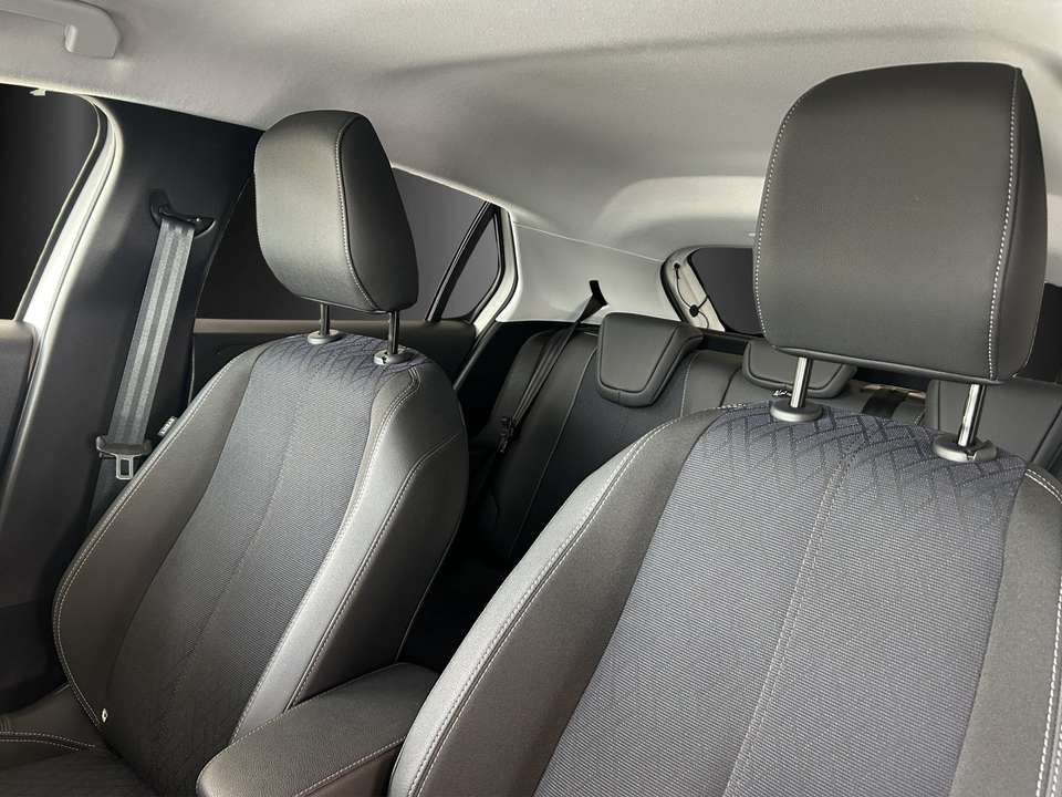 Opel Corsa - Imagem 14