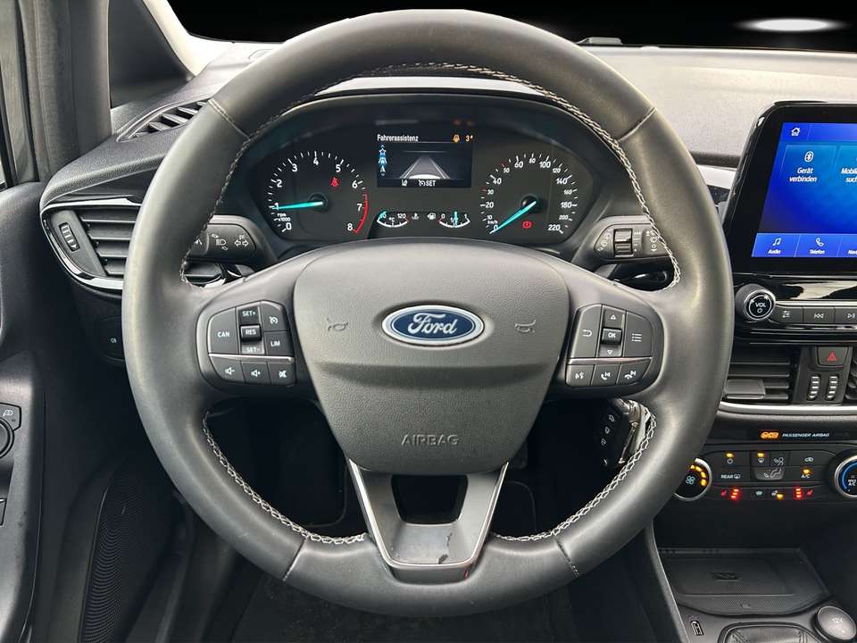 Ford Fiesta - Imagem 8