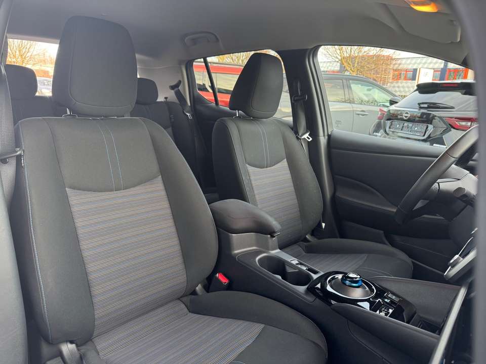 Nissan Leaf - Imagem 8