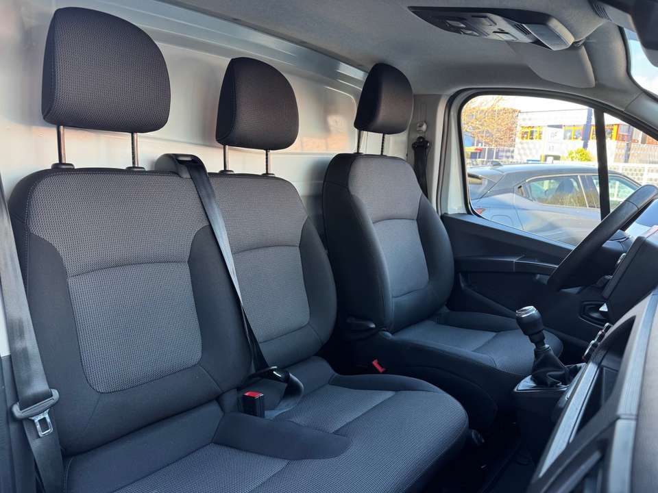 Nissan Primastar - Imagem 8