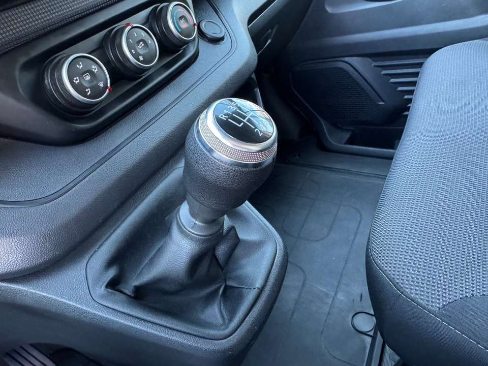 Nissan Primastar - Imagem 13