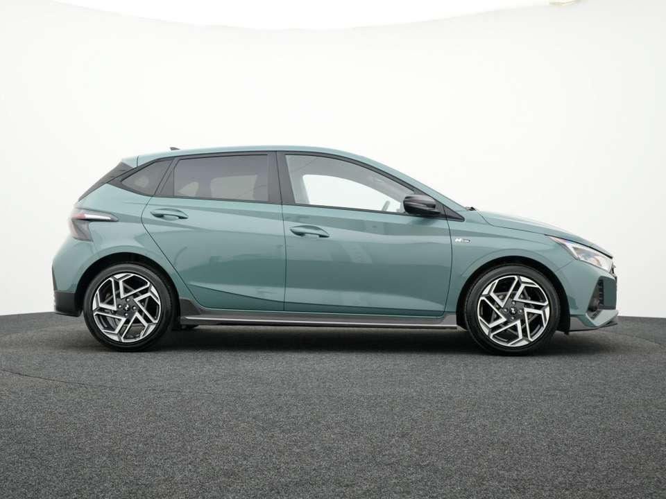Car picture 11