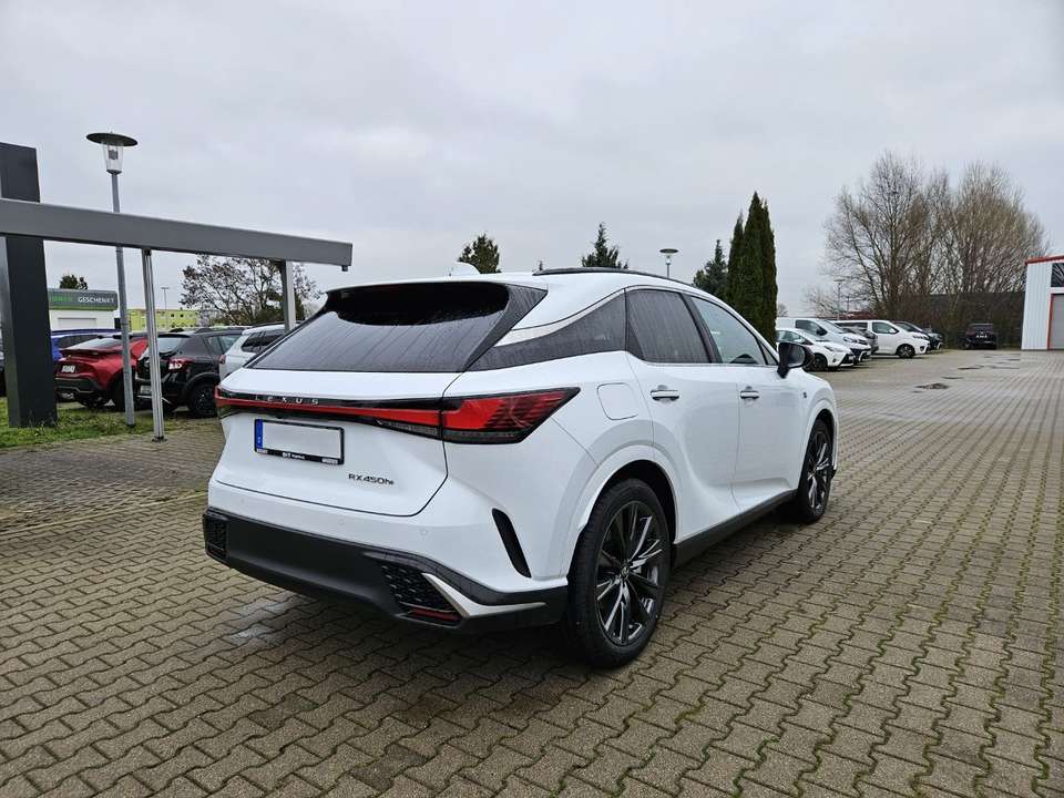 Lexus RX 450h - Imagem 10