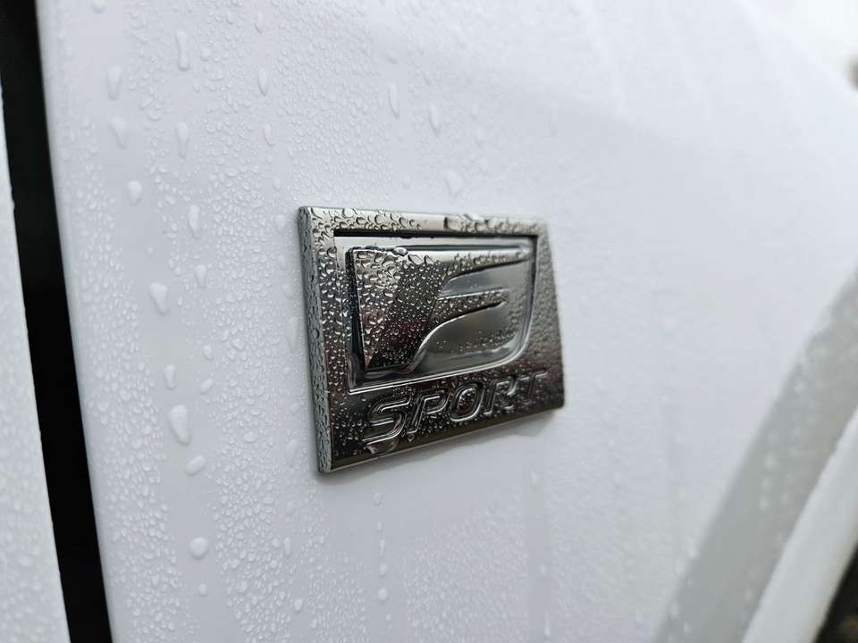 Lexus RX 450h - Imagem 12