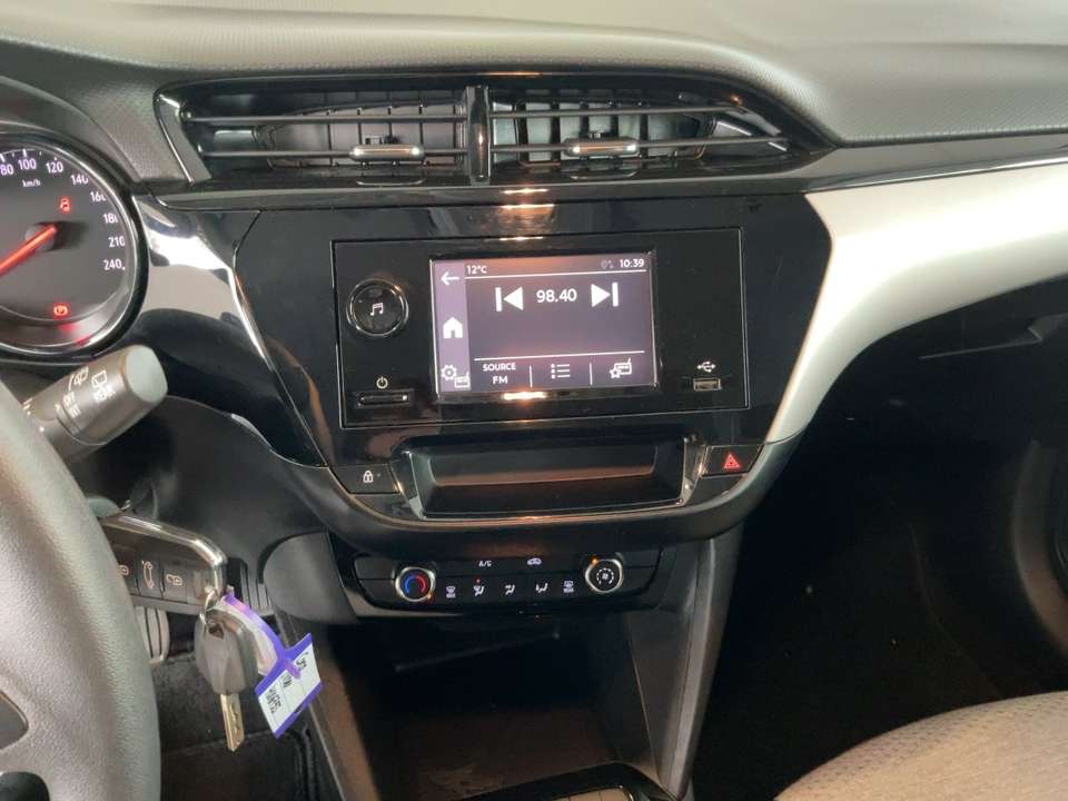 Opel Corsa - Imagem 12