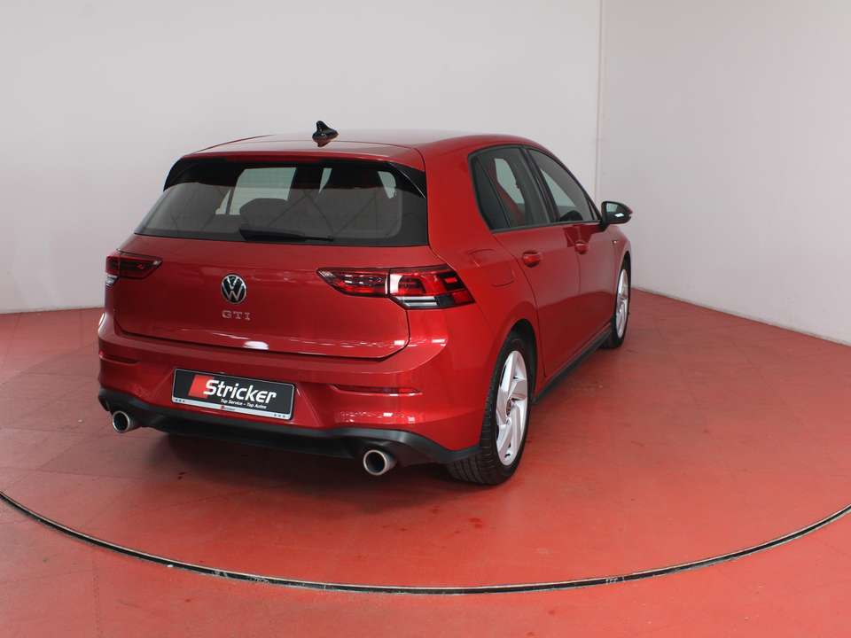 Volkswagen Golf - Imagem 4