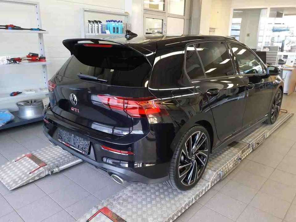 Volkswagen Golf - Imagem 4