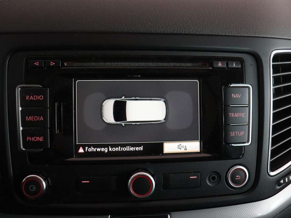 Volkswagen Sharan - Imagem 7