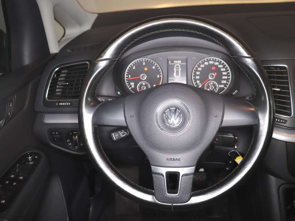 Volkswagen Sharan - Imagem 9
