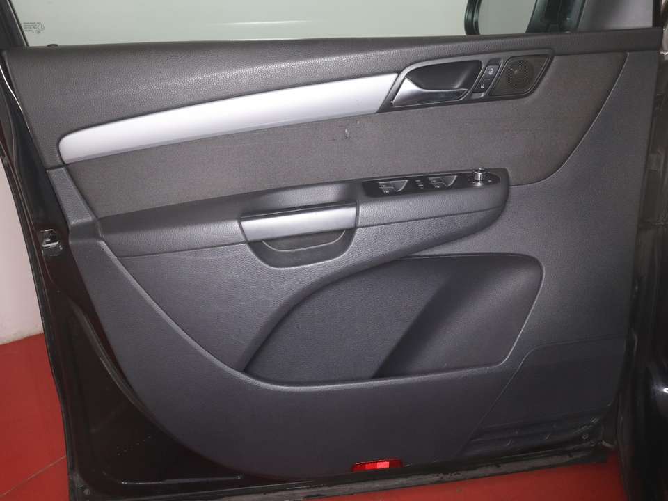 Volkswagen Sharan - Imagem 14
