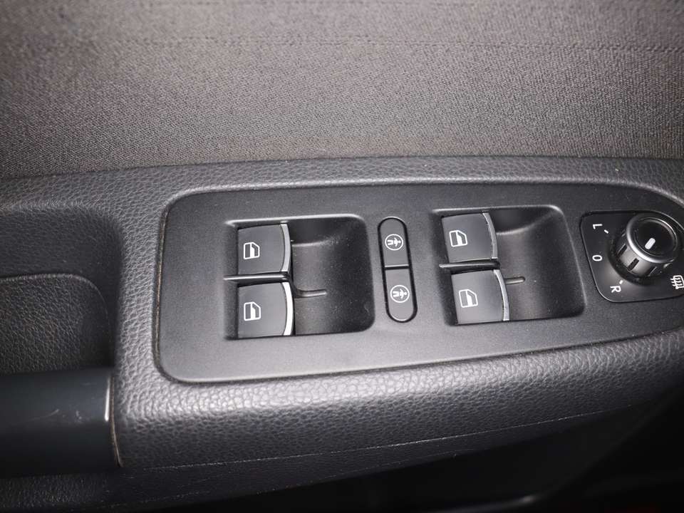 Volkswagen Sharan - Imagem 15