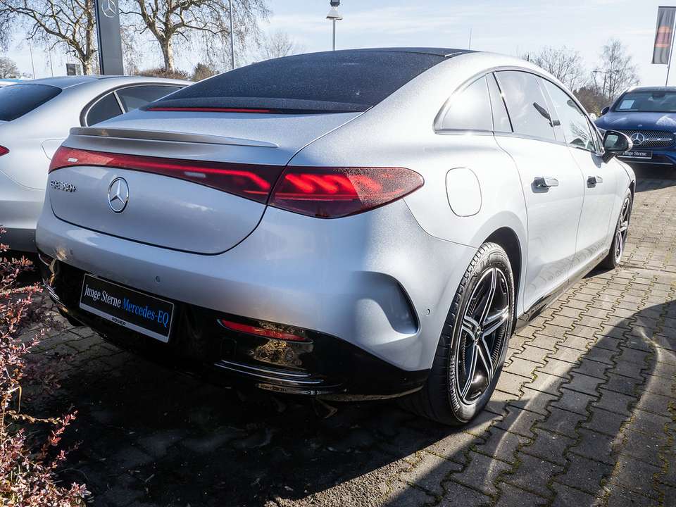 Mercedes-Benz EQE 350 - Imagem 5