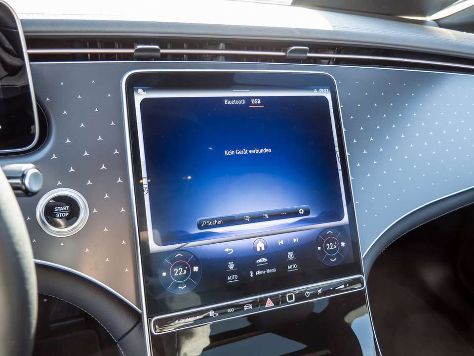 Mercedes-Benz EQE 350 - Imagem 14