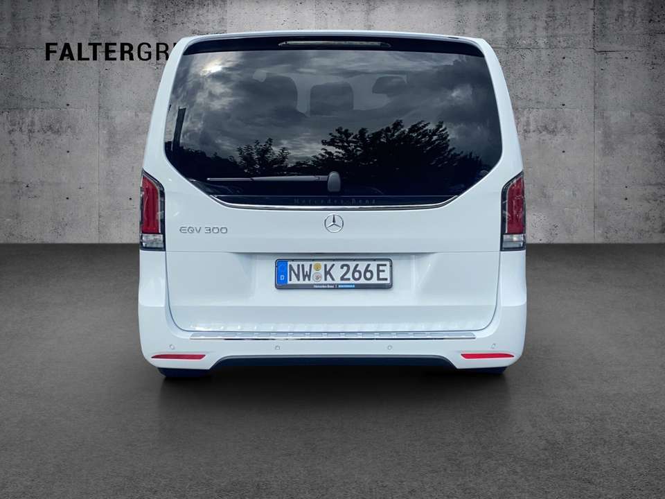 Mercedes-Benz EQV 300 - Imagem 6