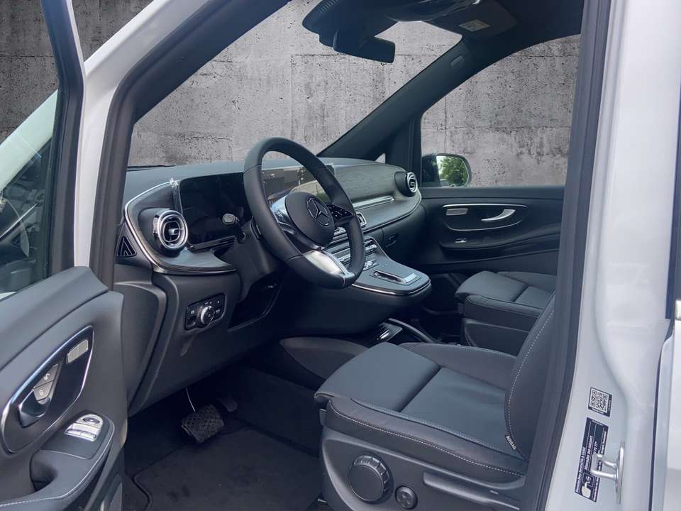 Mercedes-Benz EQV 300 - Imagem 9