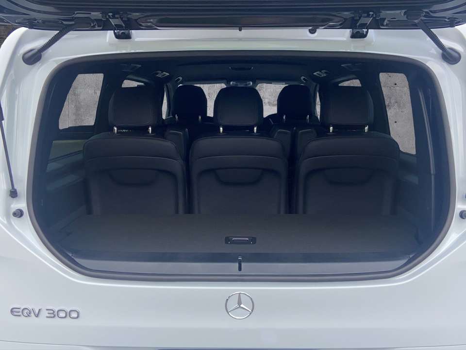 Mercedes-Benz EQV 300 - Imagem 15