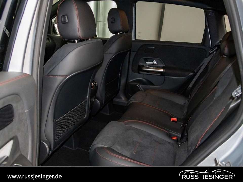 Mercedes-Benz B 220 - Imagem 13