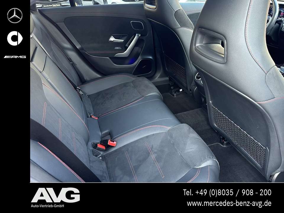 Mercedes-Benz CLA 220 - Imagem 15