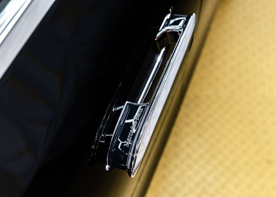 Mercedes-Benz E 220 - Imagem 9