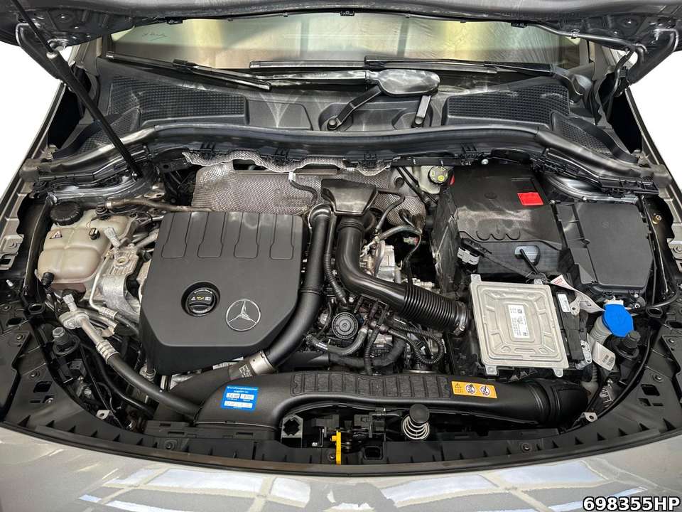 Mercedes-Benz B 180 - Imagem 13