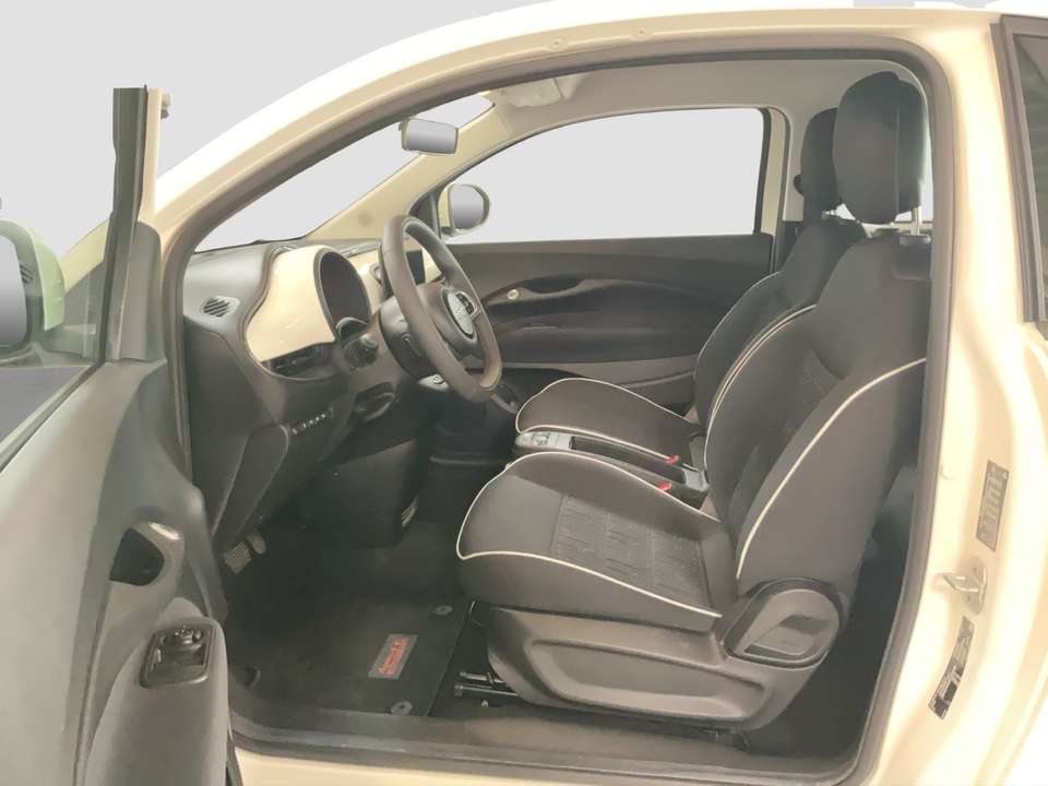 Fiat 500e - Imagem 9