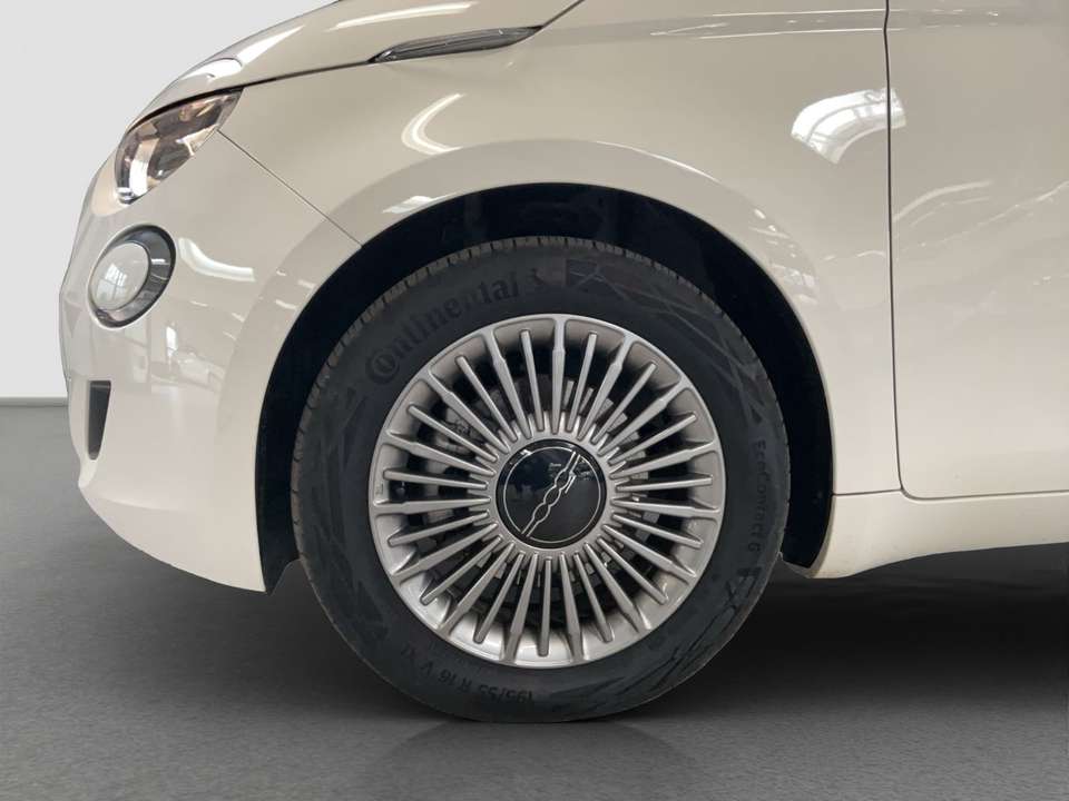 Fiat 500e - Imagem 12