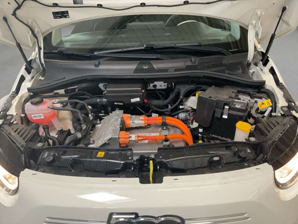 Fiat 500e - Imagem 13