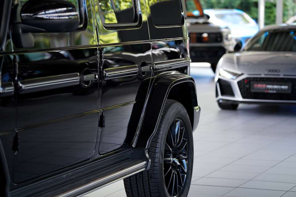 Mercedes-Benz G 400 - Imagem 8